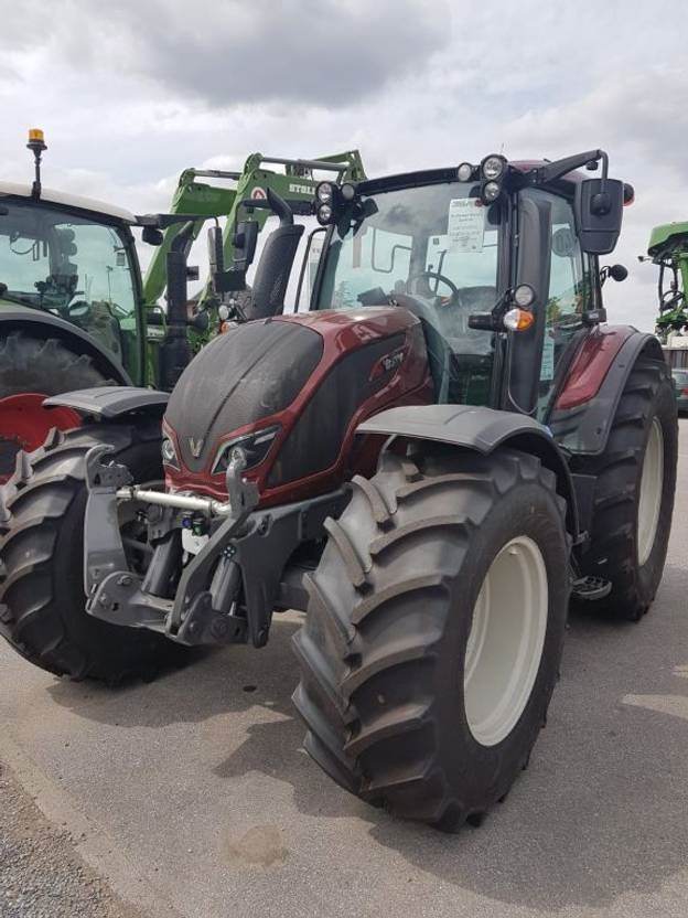 ValtraN 154 ED Smart Touch tractor